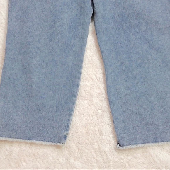 Gloria Vanderbilt Heritage Fit Capri - Picture 8 of 8